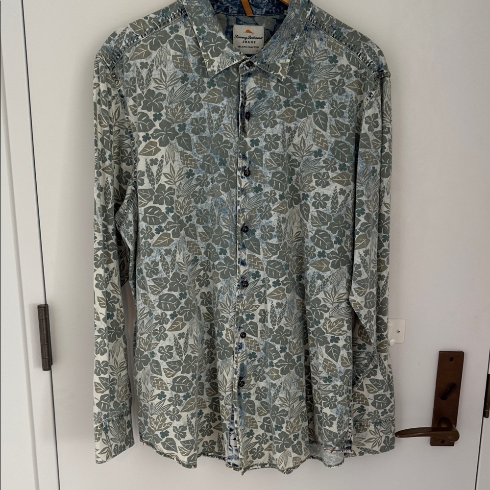 Tommy Bahama Blue Tropical Pattern 100% Cotton Button Down Shirt